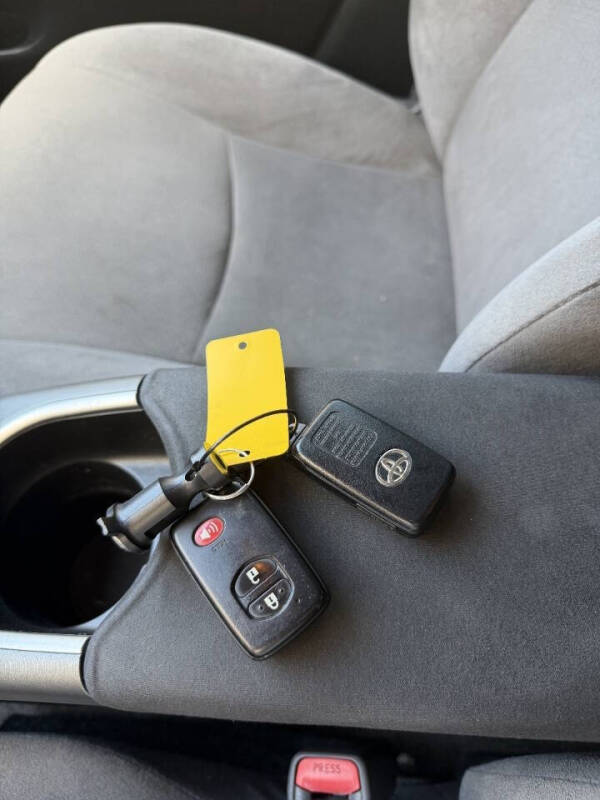 2015 Toyota Prius Three
