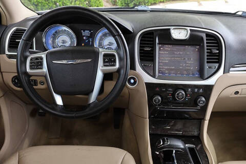 2013 Chrysler 300