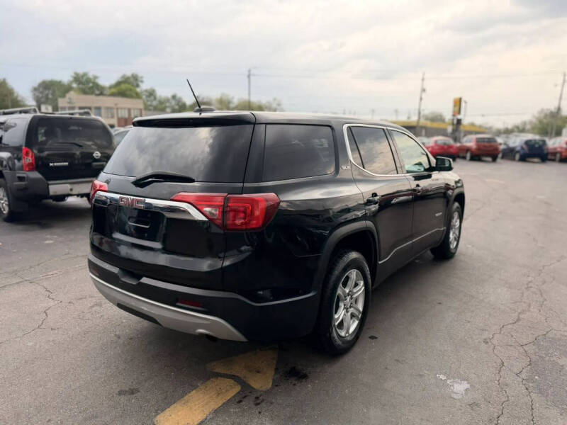 2017 GMC Acadia SLE-1