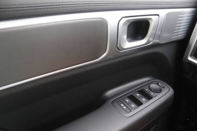 2025 Hyundai Santa Fe SE