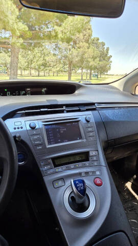 2013 Toyota Prius Two