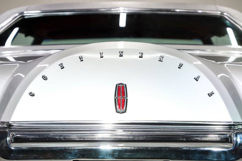 1973 Lincoln Continental