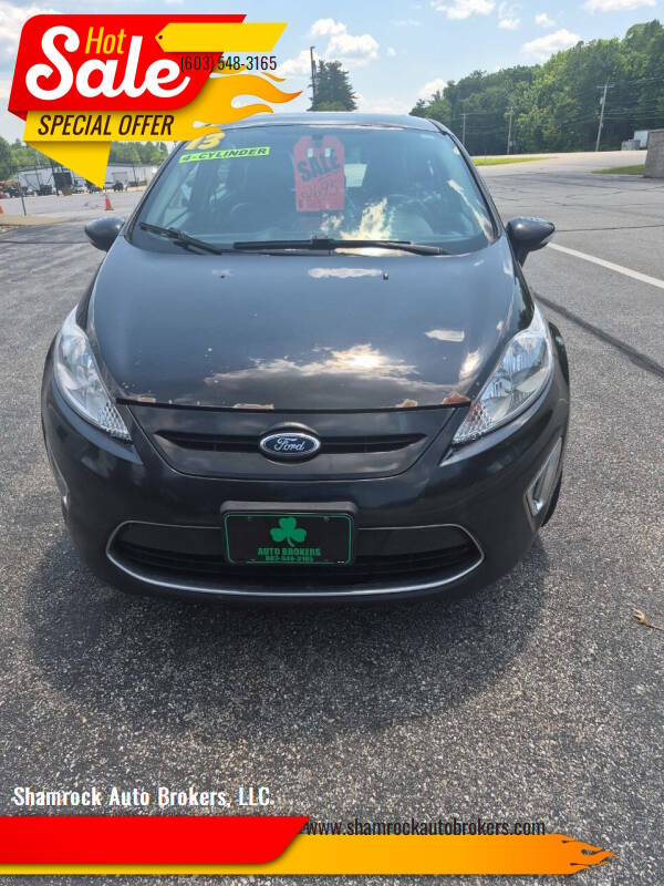 2013 Ford Fiesta Titanium Hatch's photo