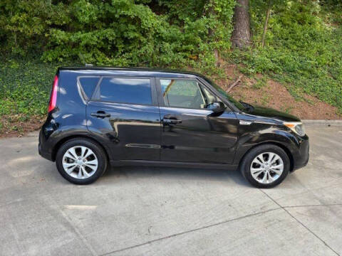 2015 Kia Soul +