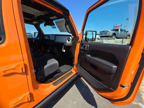 2025 Jeep Gladiator NightHawk