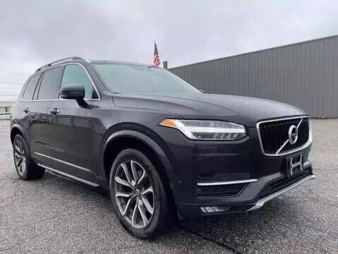 2016 Volvo XC90 Momentum photo 9