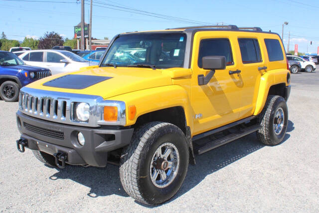 2006 HUMMER H3 Base