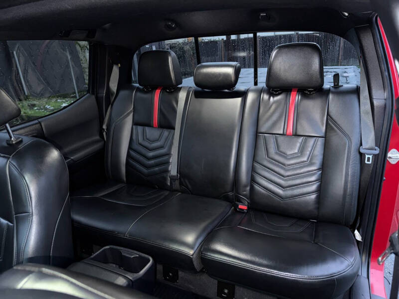 2018 Toyota Tacoma TRD Sport