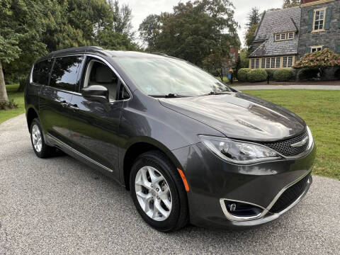 2017 Chrysler Pacifica