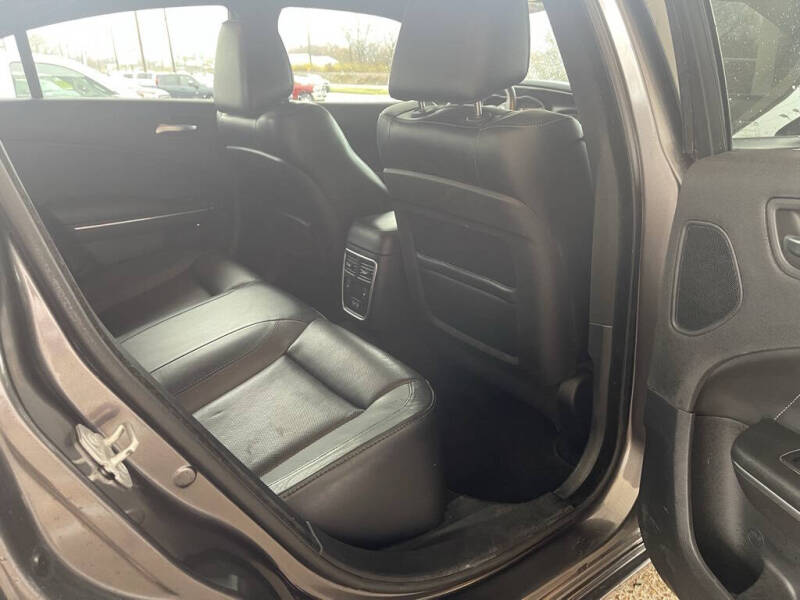2016 Dodge Charger SXT