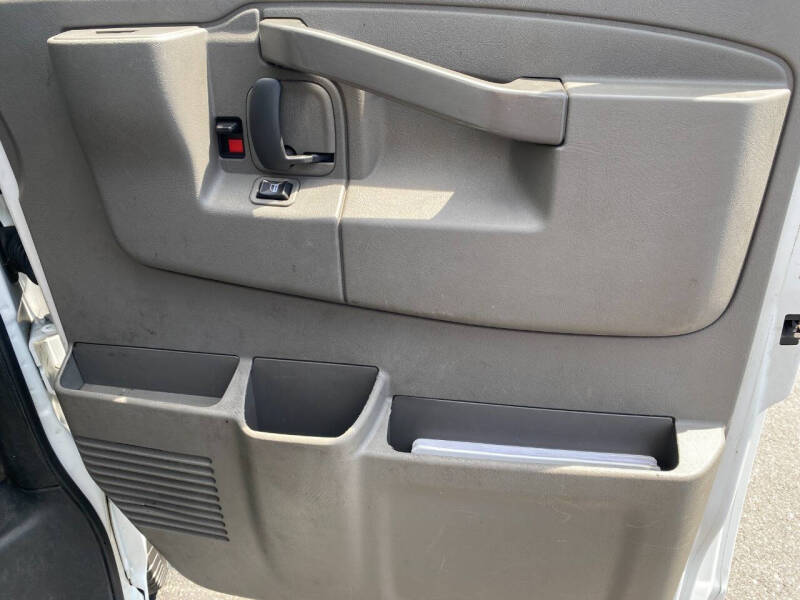 2019 Chevrolet Express 2500