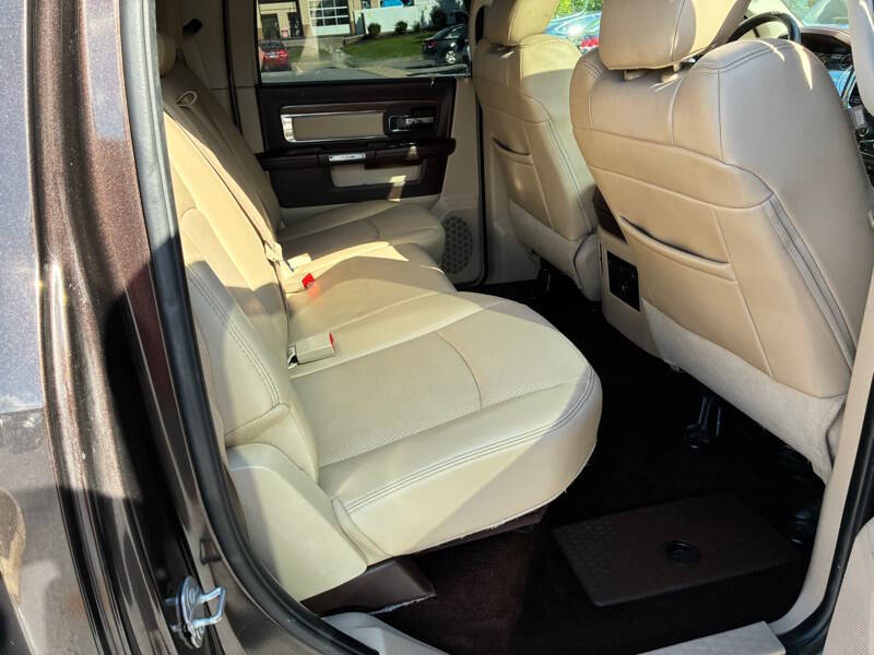 2017 RAM 1500 Laramie