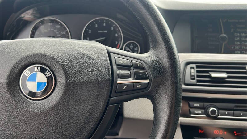 2011 BMW 5 Series 535i