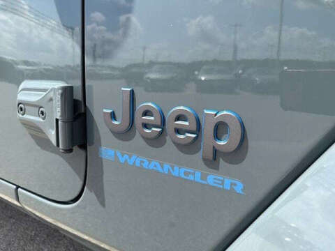 2025 Jeep Wrangler Sahara 4xe