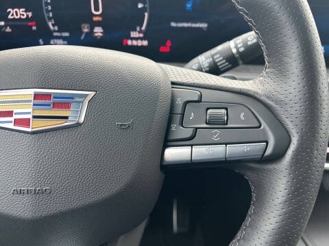 2025 Cadillac XT4 Sport