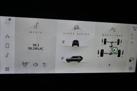 2023 Land Rover Defender 110 X-Dynamic SE