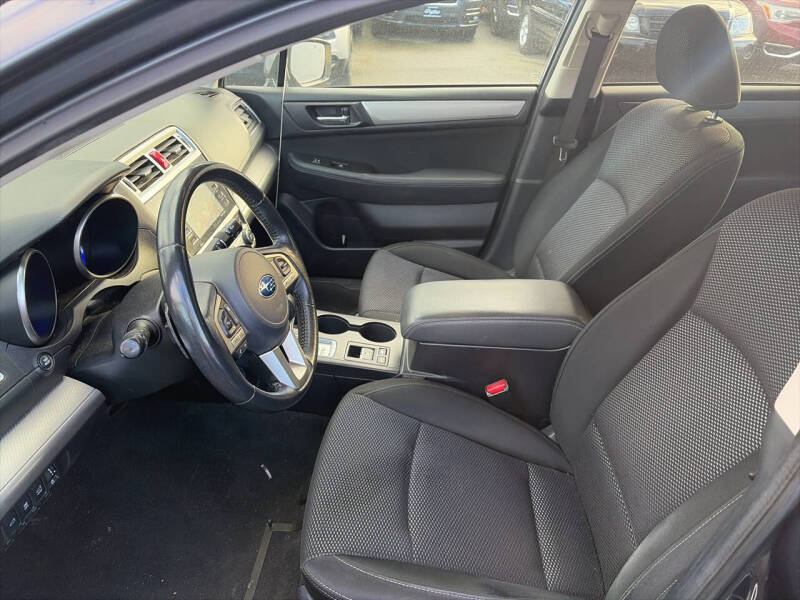 2017 Subaru Outback 2.5i Premium