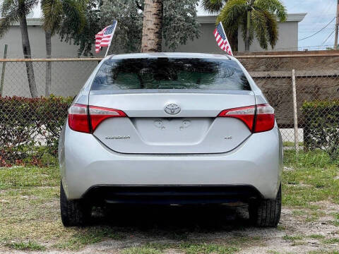 2016 Toyota Corolla LE