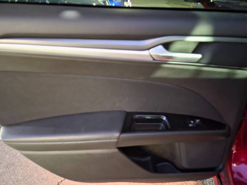 2016 Ford Fusion Hybrid SE