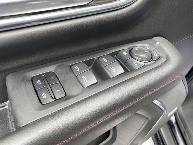 2022 Chevrolet Suburban RST