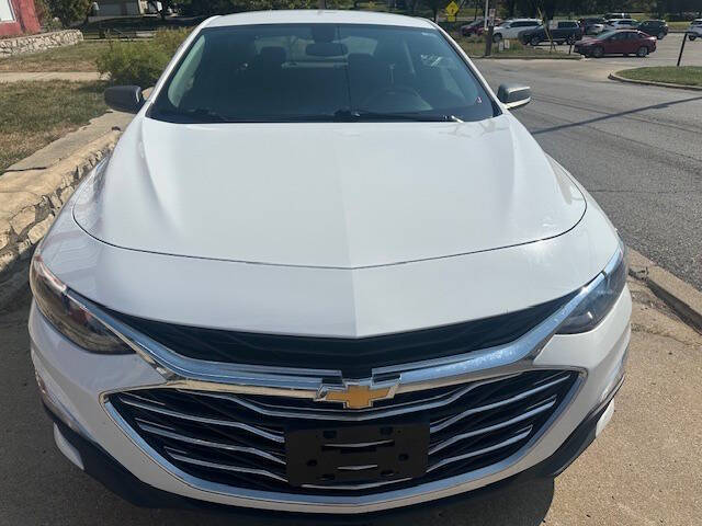 2019 Chevrolet Malibu 1FL photo 3