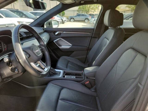 2024 Audi Q3 quattro S line Premium 45 TFSI