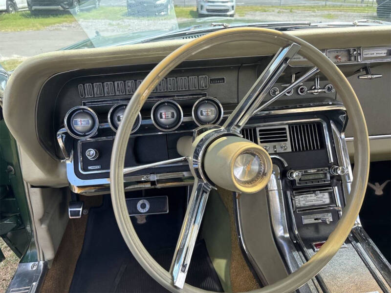 1965 Ford Thunderbird