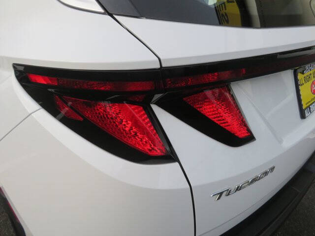 2023 Hyundai Tucson SE