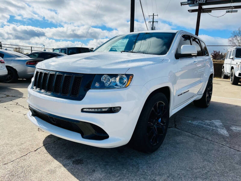 2013 Jeep Grand Cherokee SRT-8 photo 2