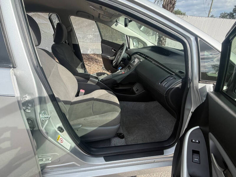 2013 Toyota Prius Three