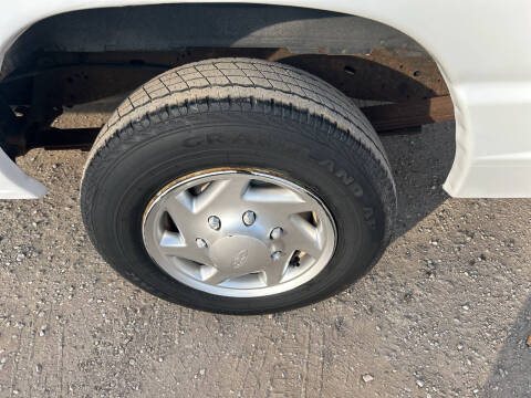 2010 Ford E-Series E-150