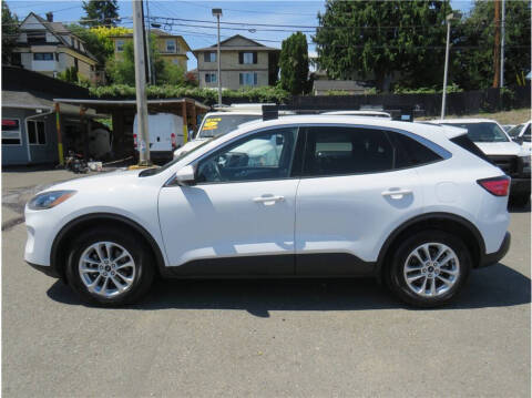 2020 Ford Escape SE