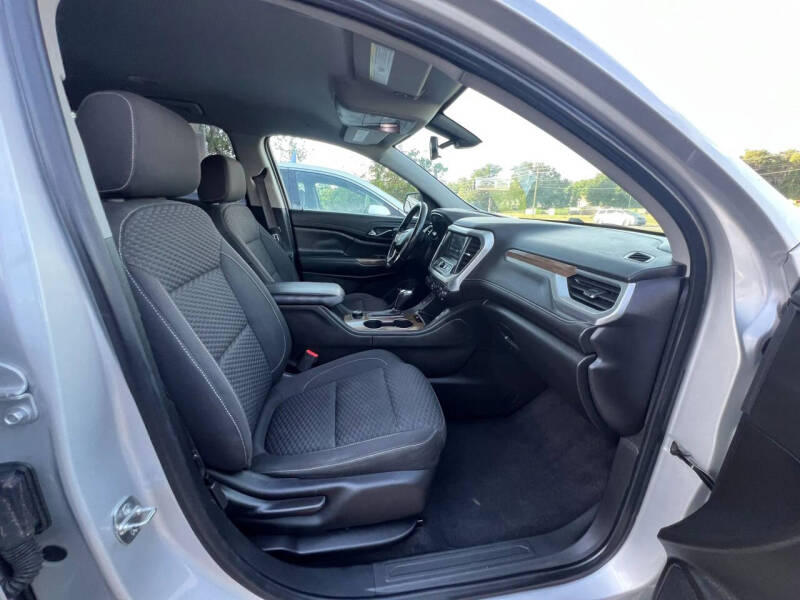2019 GMC Acadia SLE-2
