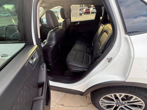 2020 Ford Escape SEL