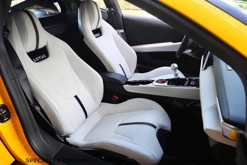 2025 Lotus Emira V6 Base