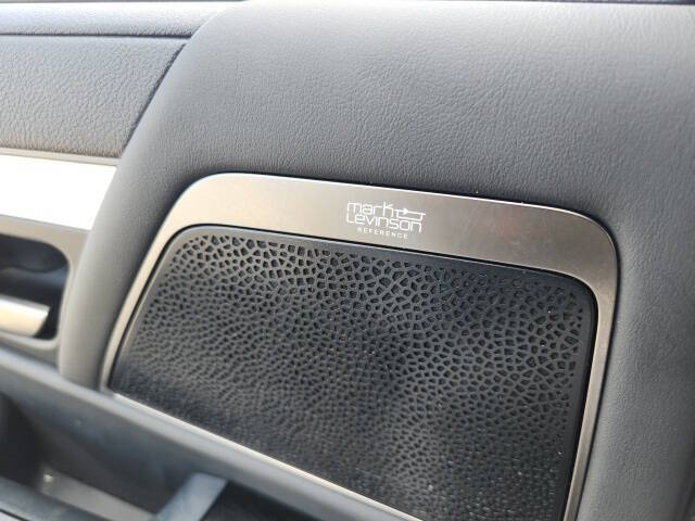 2023 Lexus LX 600 F SPORT Handling