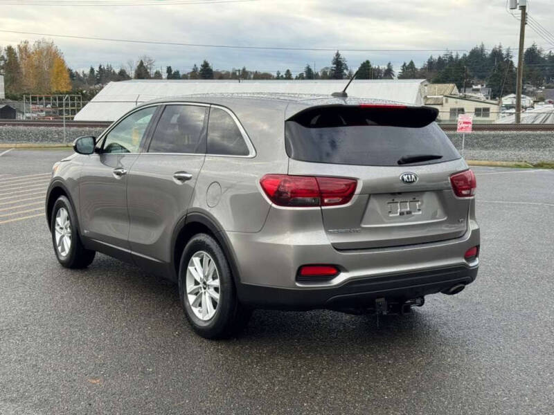 2019 Kia Sorento LX V6