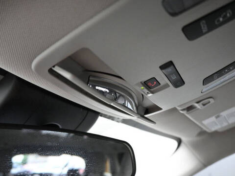 2022 Toyota Sienna LE 8-Passenger