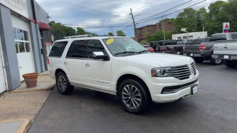 2017 Lincoln Navigator Select