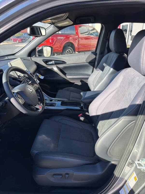 2025 Mitsubishi Eclipse Cross Black Edition