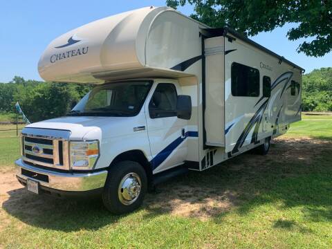 2019 FOR SALE!!!!  THOR Chateau 31W for sale at S & R RV Sales & Rentals, LLC in Marshall TX