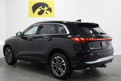 2025 Audi Q5 quattro Premium Plus TFSI