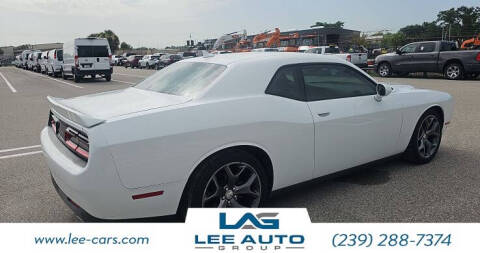 2015 Dodge Challenger SXT Plus