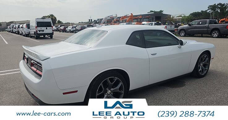 2015 Dodge Challenger SXT Plus