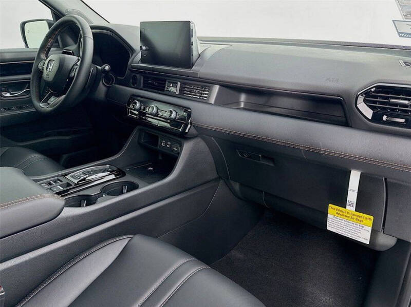 2025 Honda Pilot TrailSport