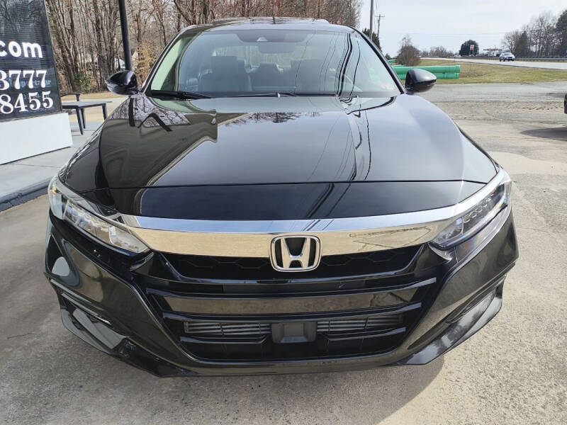 2020 Honda Accord EX-L photo 5