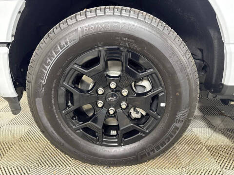 2025 Ford F-150 Lightning XLT