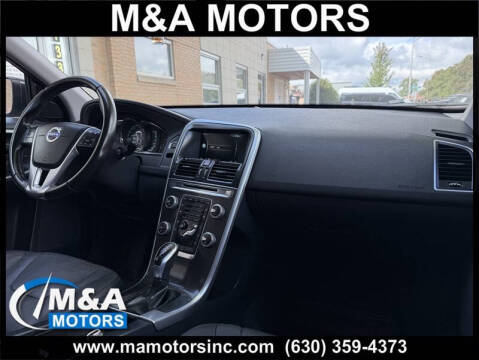 2016 Volvo XC60 T5 Drive-E Premier