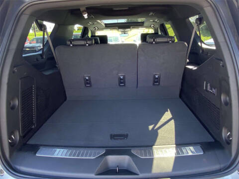 2024 Chevrolet Suburban High Country