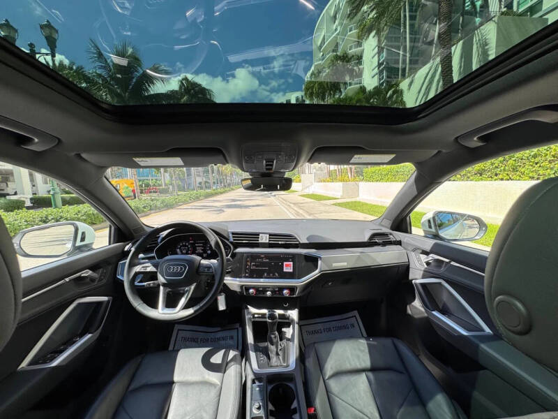 2025 Audi Q3 quattro S line Premium 45 TFSI